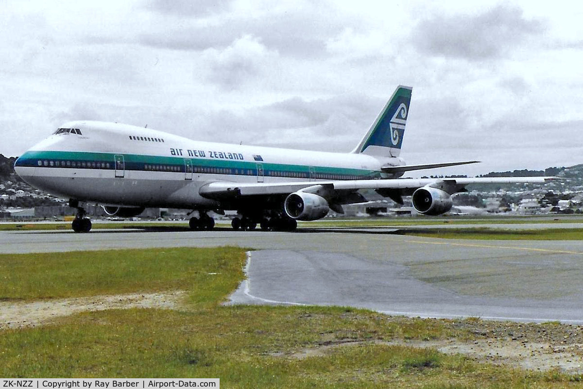 ZK-NZZ, 1982 Boeing 747-219B C/N 22791, Boeing 747-219B [22791] (Air New Zealand) (Place & Date @ 1987 Unknown)~ZK