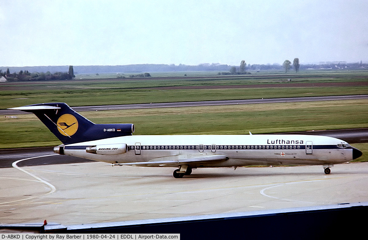 D-ABKD, 1974 Boeing 727-230 C/N 20902, Boeing 727-230 [20902] (Lufthansa) Dusseldorf~D 24/04/1980. From a slide.