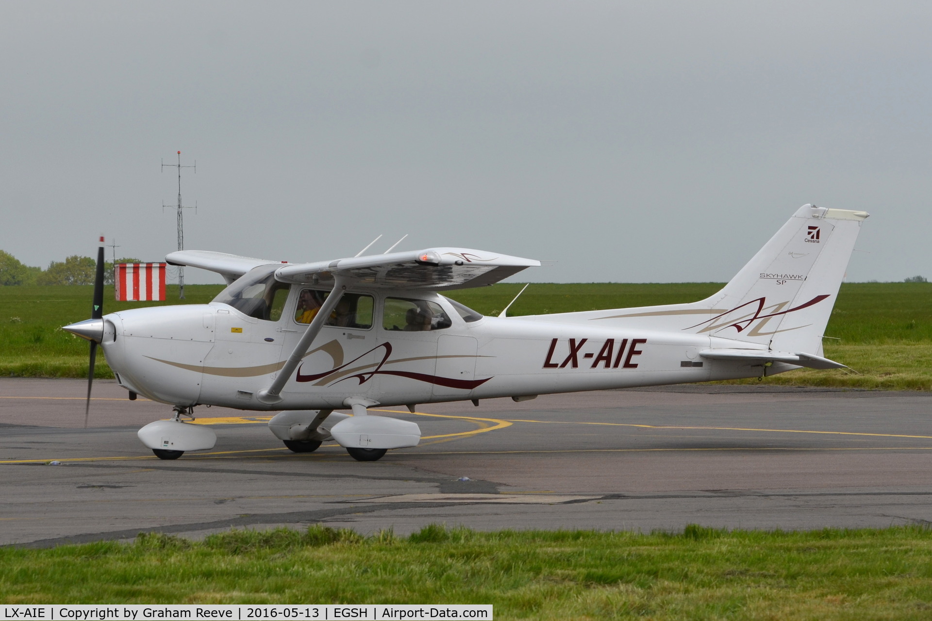 LX-AIE, Cessna 172S Skyhawk SP C/N 172S10739, Just landed at Norwich.