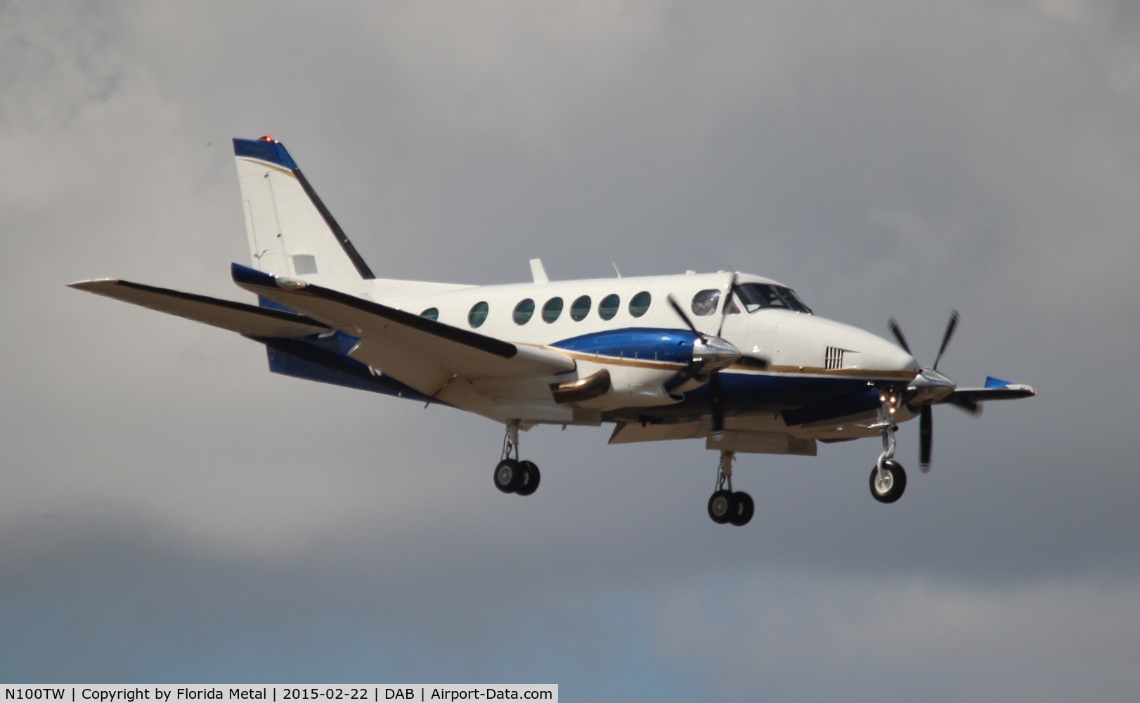 N100TW, 1978 Beech B100 King Air C/N BE-51, Beech B100 King Air