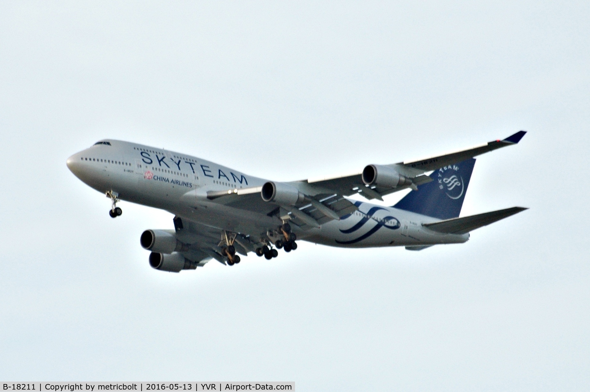B-18211, 2004 Boeing 747-409 C/N 33735, Now in Skyteam livery. CI32 from Taipei