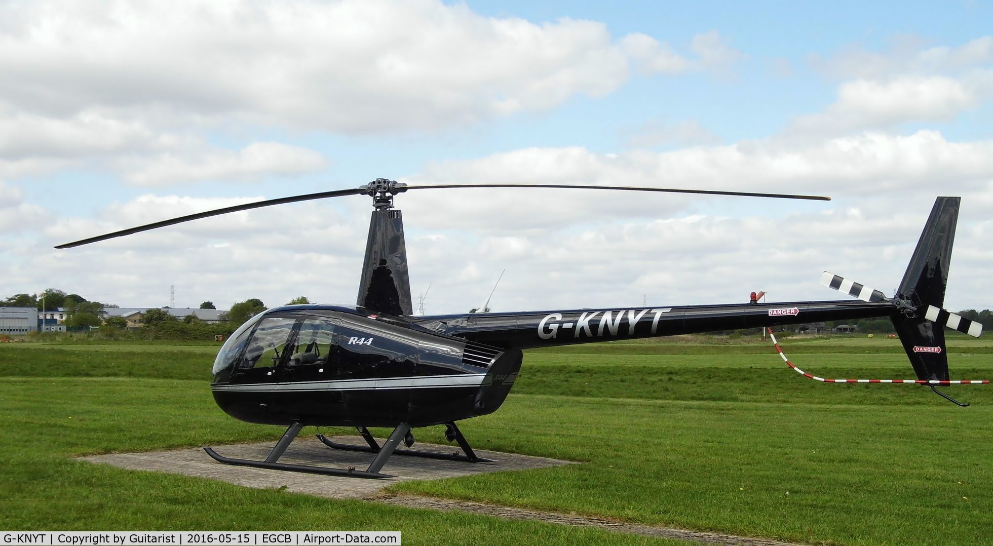 G-KNYT, 2000 Robinson R44 Astro C/N 0723, City Airport Manchester
