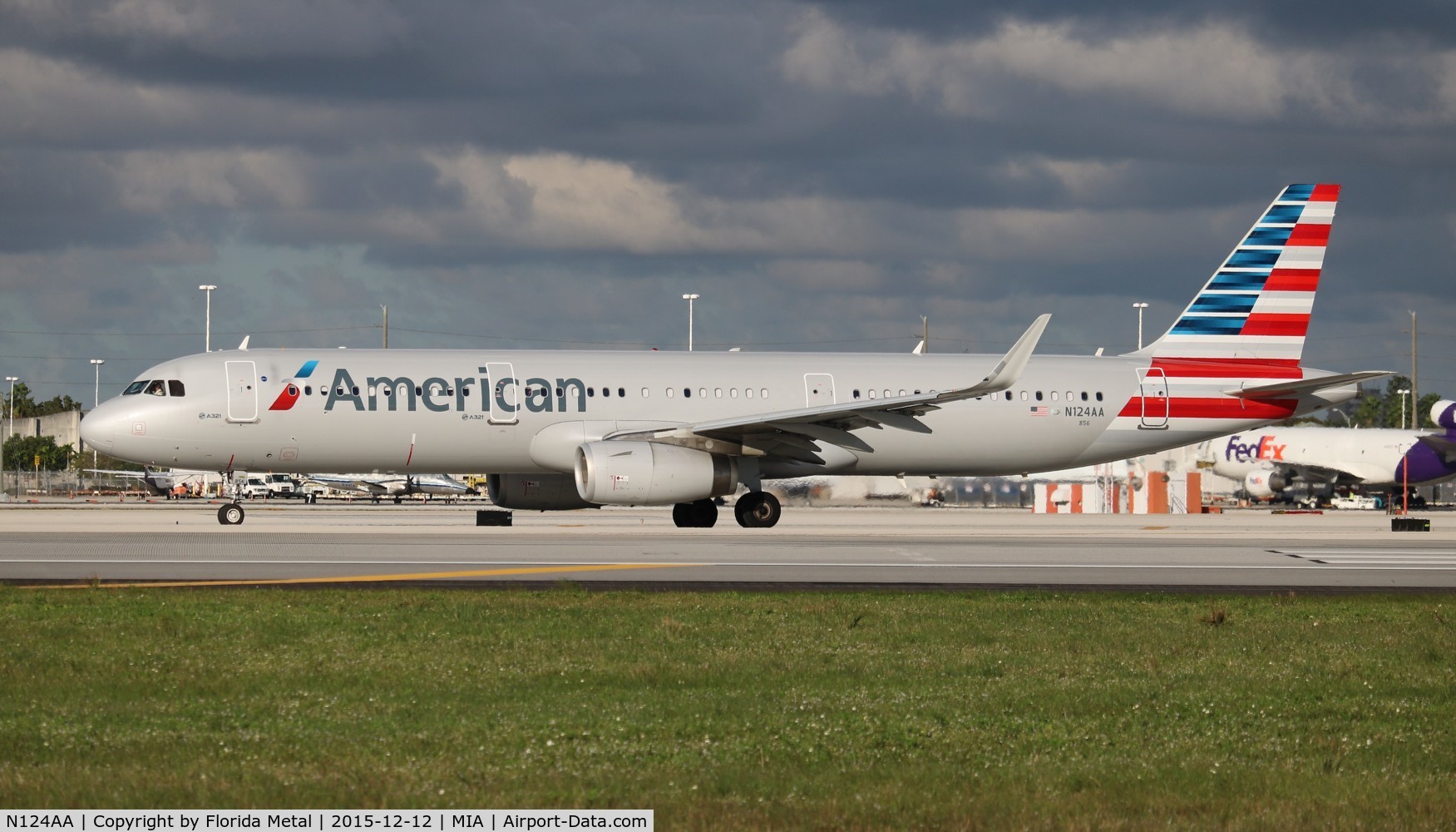 N124AA, 2014 Airbus A321-231 C/N 6271, American