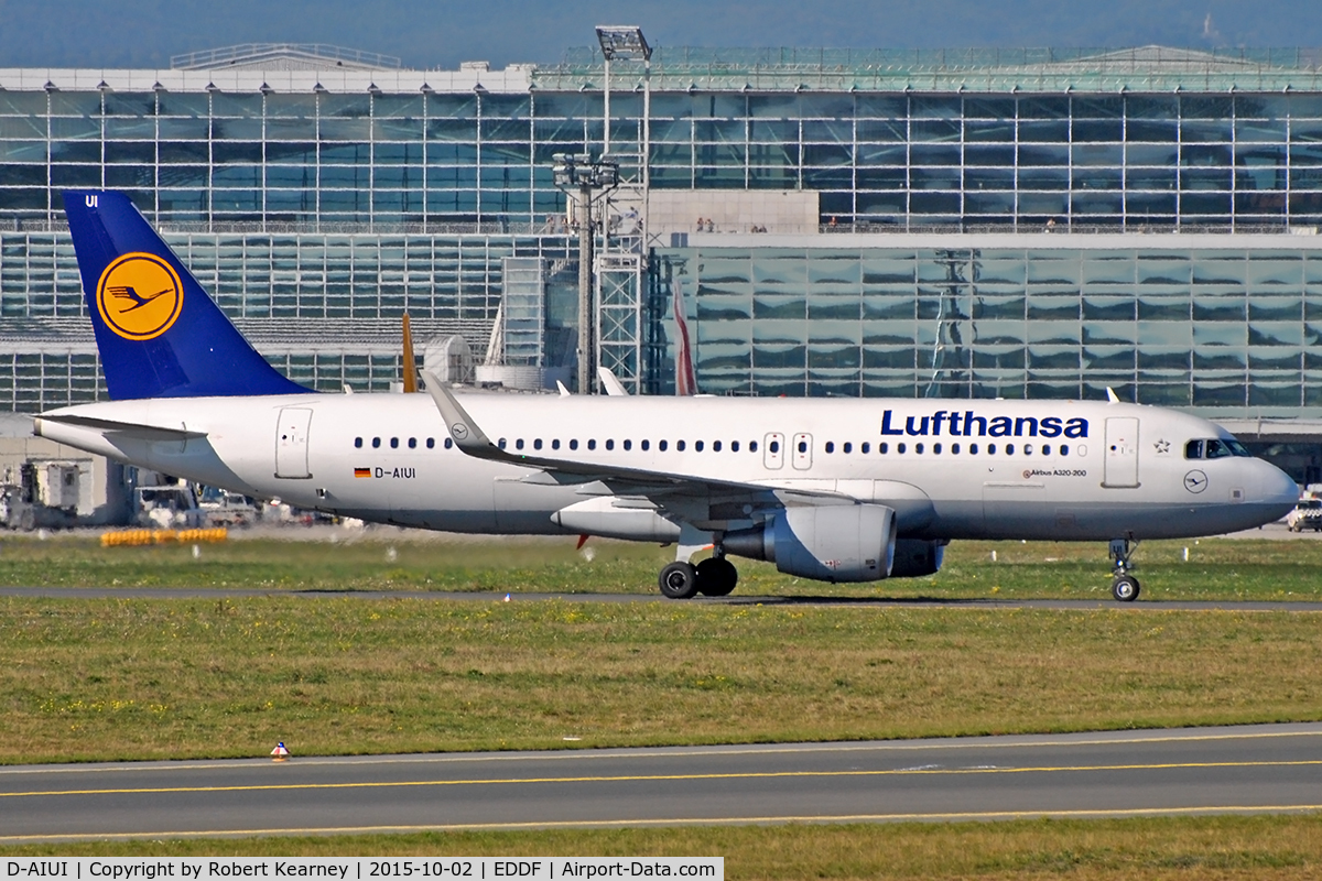 D-AIUI, 2014 Airbus A320-214 C/N 6265, Taxiing in after arrival