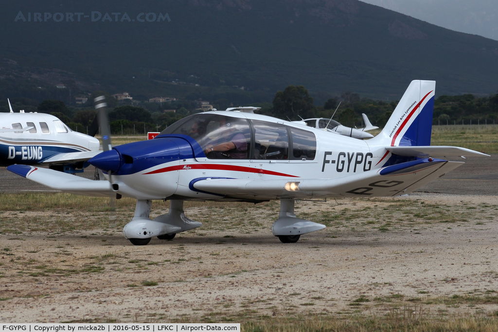 F-GYPG, Robin DR-400-160 Chevalier C/N 2490, Taxiing