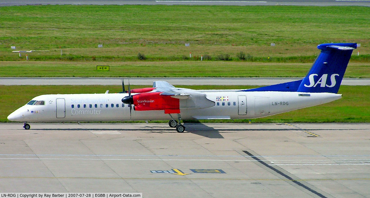 LN-RDG, 2000 De Havilland Canada DHC-8-402Q Dash 8 C/N 4022, De Havilland Canada DHC-8Q-402 [4022] (SAS Scandinavian Airlines) Birmingham Int'l~G 28/07/2007