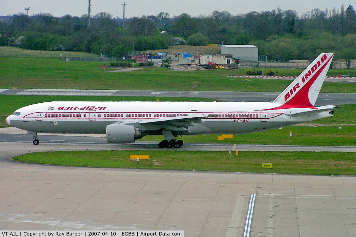 VT-AIL, 1997 Boeing 777-222 C/N 26935, Boeing 777-222ER [26935] (Air India) Birmingham Int'l~G 10/04/2007
