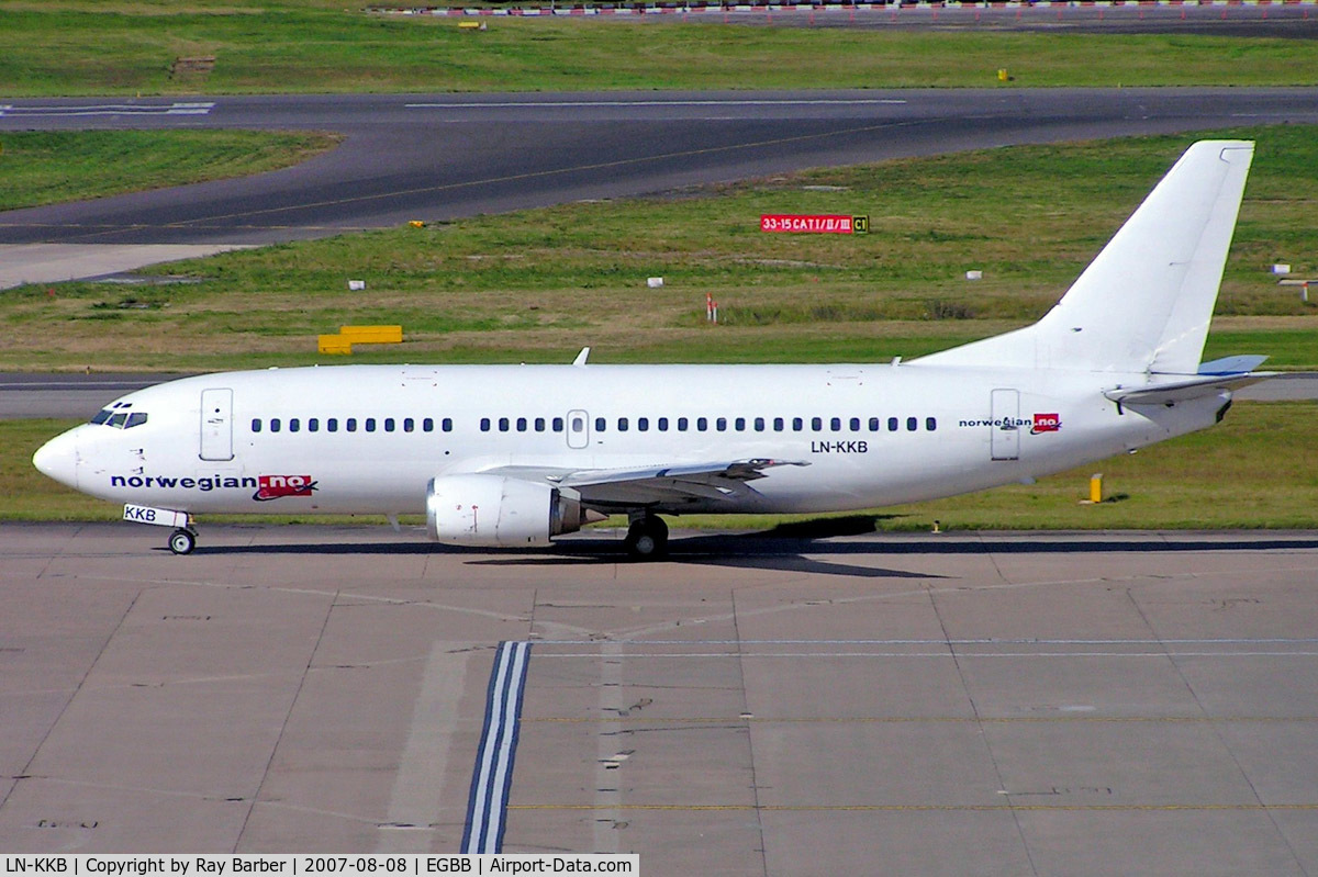 LN-KKB, 1995 Boeing 737-33A C/N 27457, Boeing 737-33A [27457] (Norwegian Air Shuttle) Birmingham Int'l~G 08/08/2007
