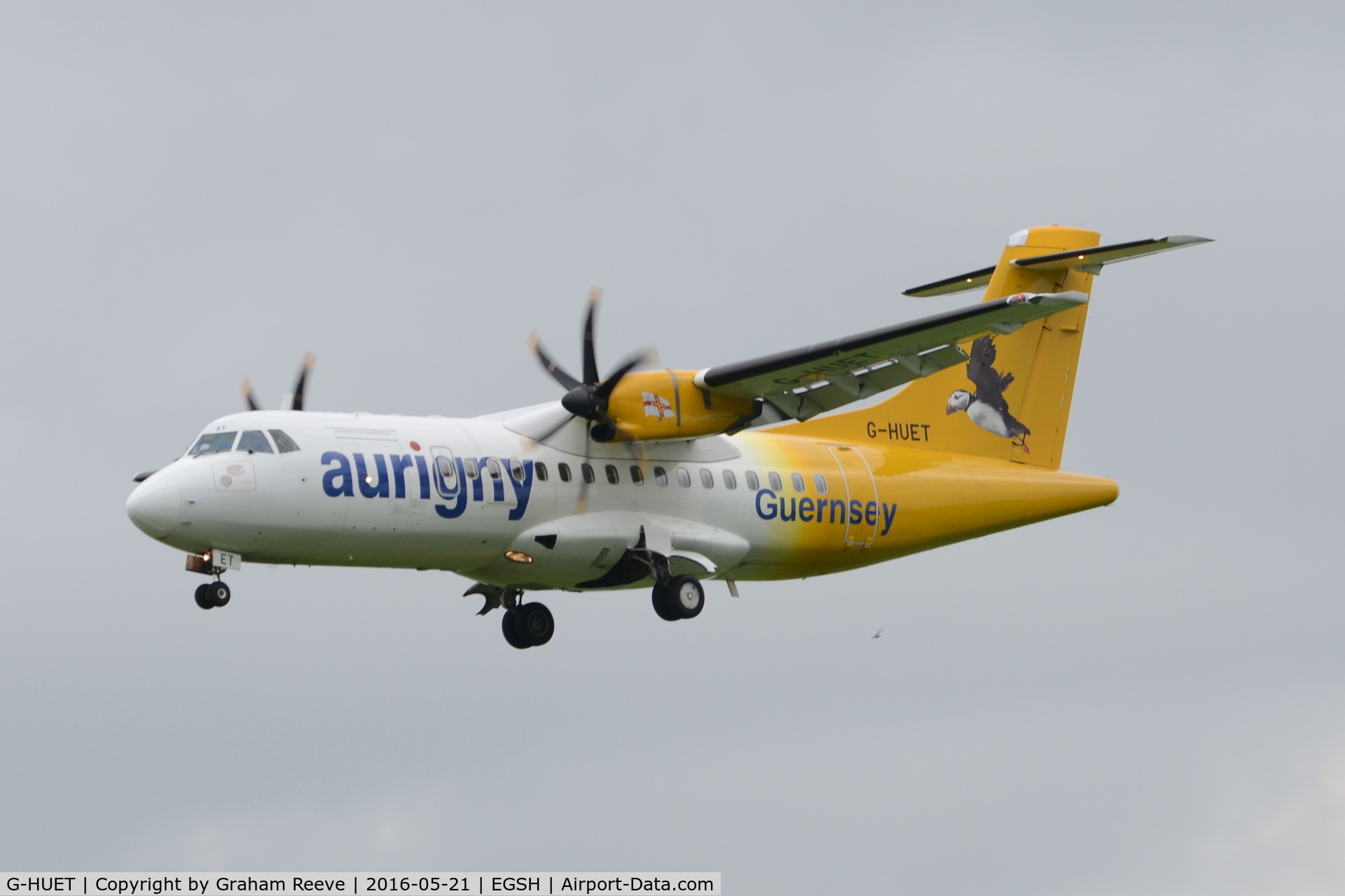 G-HUET, 1999 ATR 42-500 C/N 584, Landing at Norwich.