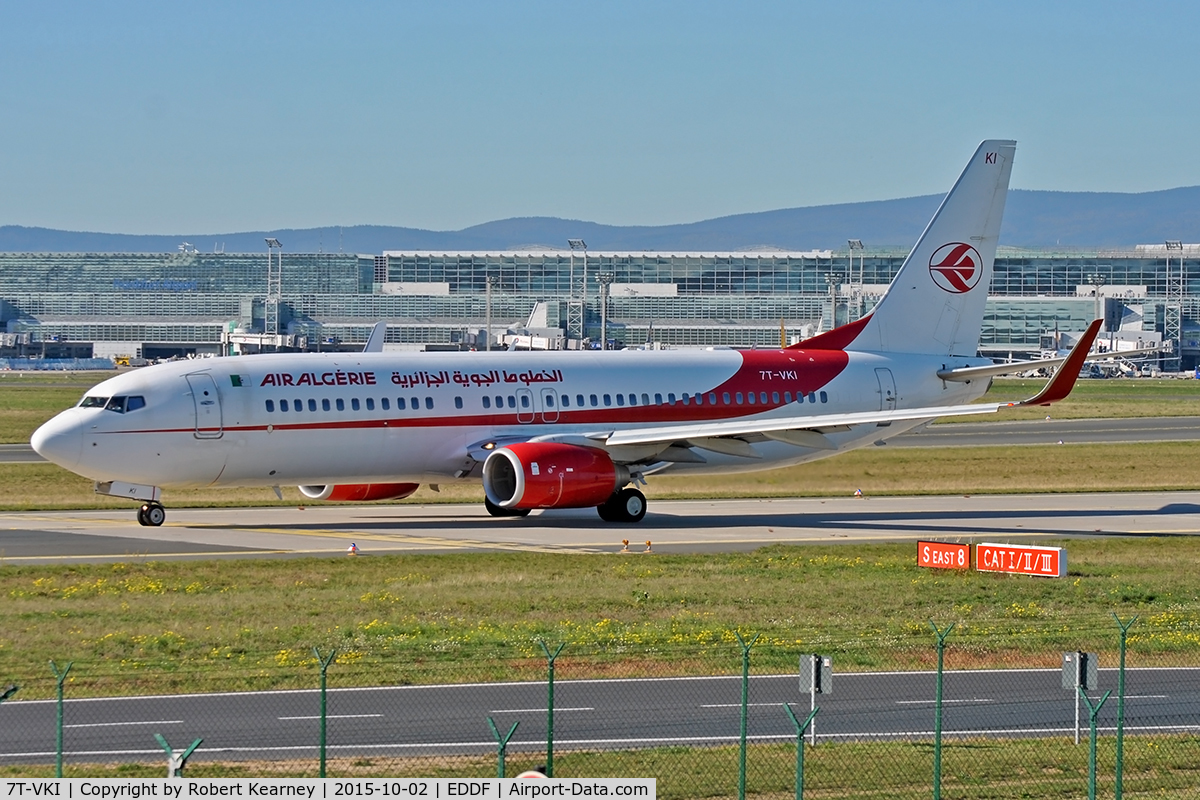 7T-VKI, 2011 Boeing 737-8D6 C/N 40863, Taxiing out for departure