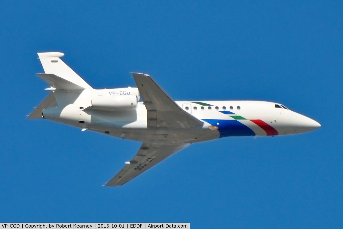 VP-CGD, 2000 Dassault Falcon 900EX C/N 65, Climbing out of EDDF