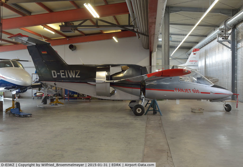 D-EIWZ, RFB Fantrainer 600 C/N 005, Parked at Gomolzig Maintenance Hangar at Koblenz (EDRK)