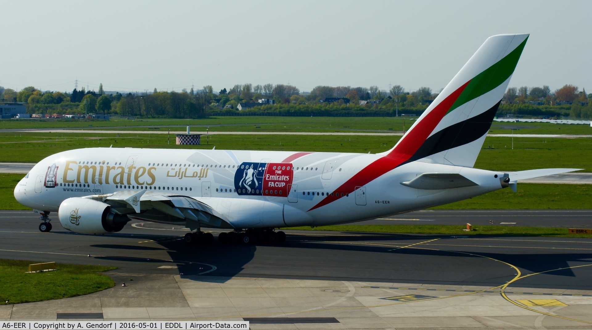 A6-EER, 2013 Airbus A380-861 C/N 139, Emirates (FA-Cup cs.), seen here at Düsseldorf Int'l(EDDL)