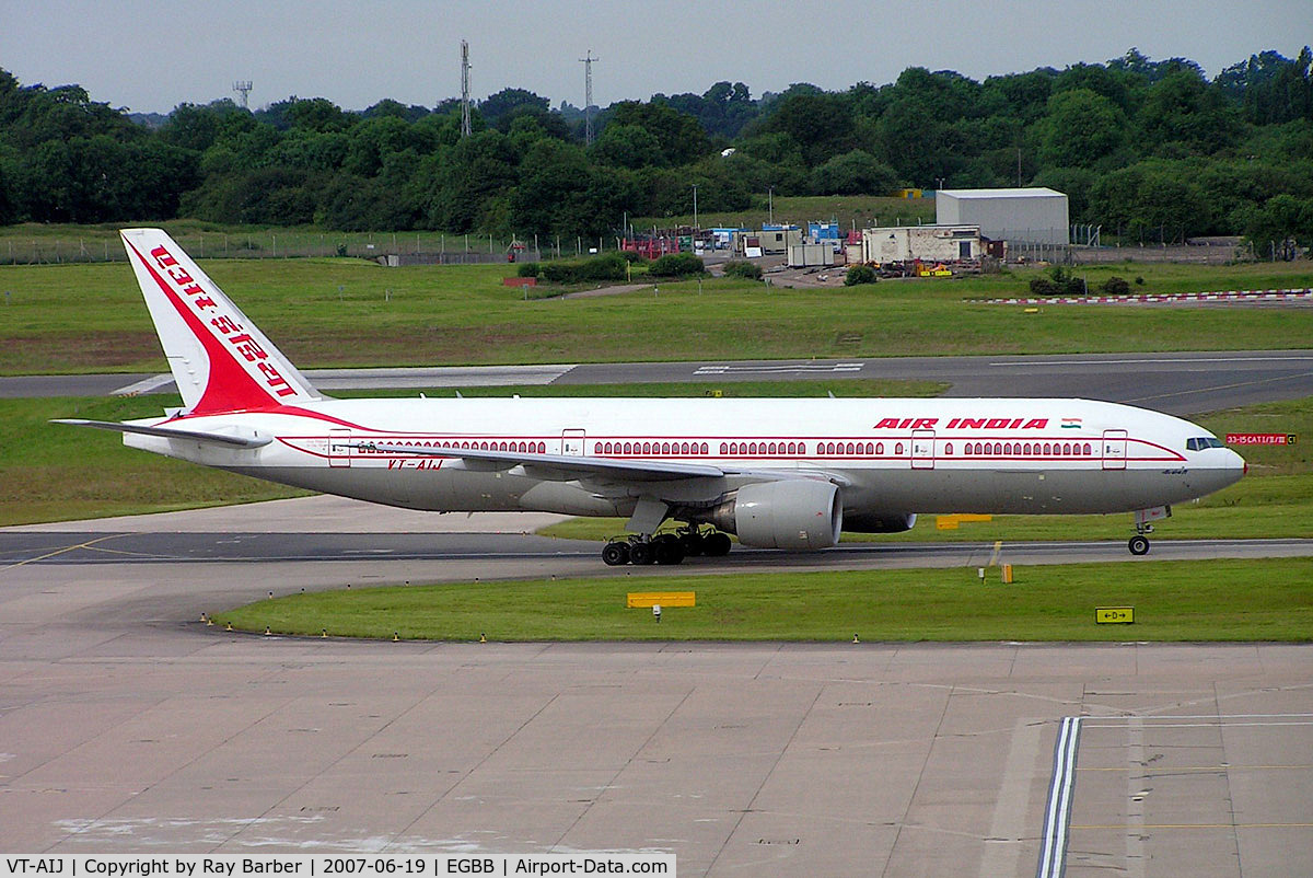 VT-AIJ, 1997 Boeing 777-222/ER C/N 26943, Boeing 777-222ER [26943] (Air India) Birmingham Int'l~G 19/06/2007
