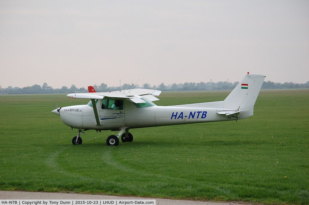 HA-NTB, Cessna 150M C/N 15076820, HA/NTB Cessna 150M