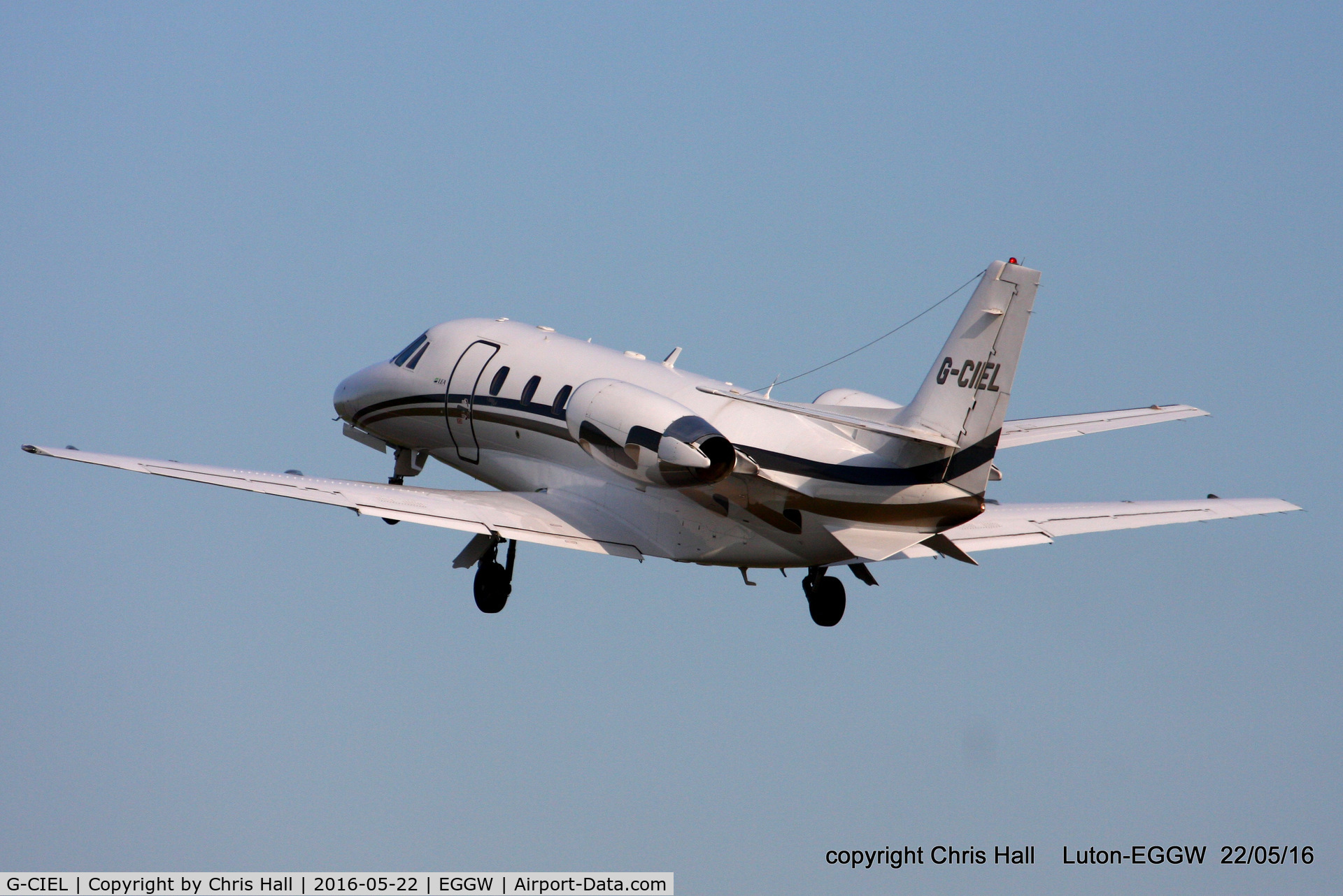 G-CIEL, 2002 Cessna 560XL Citation Excel C/N 560-5247, London Executive Aviation