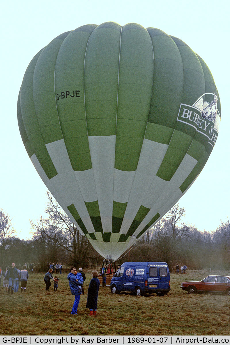 G-BPJE, 1988 Cameron Balloons A-105 C/N 1864, Cameron A-105 HAFB [1864] Marsh Benham~G 07/01/1989. From a slide.