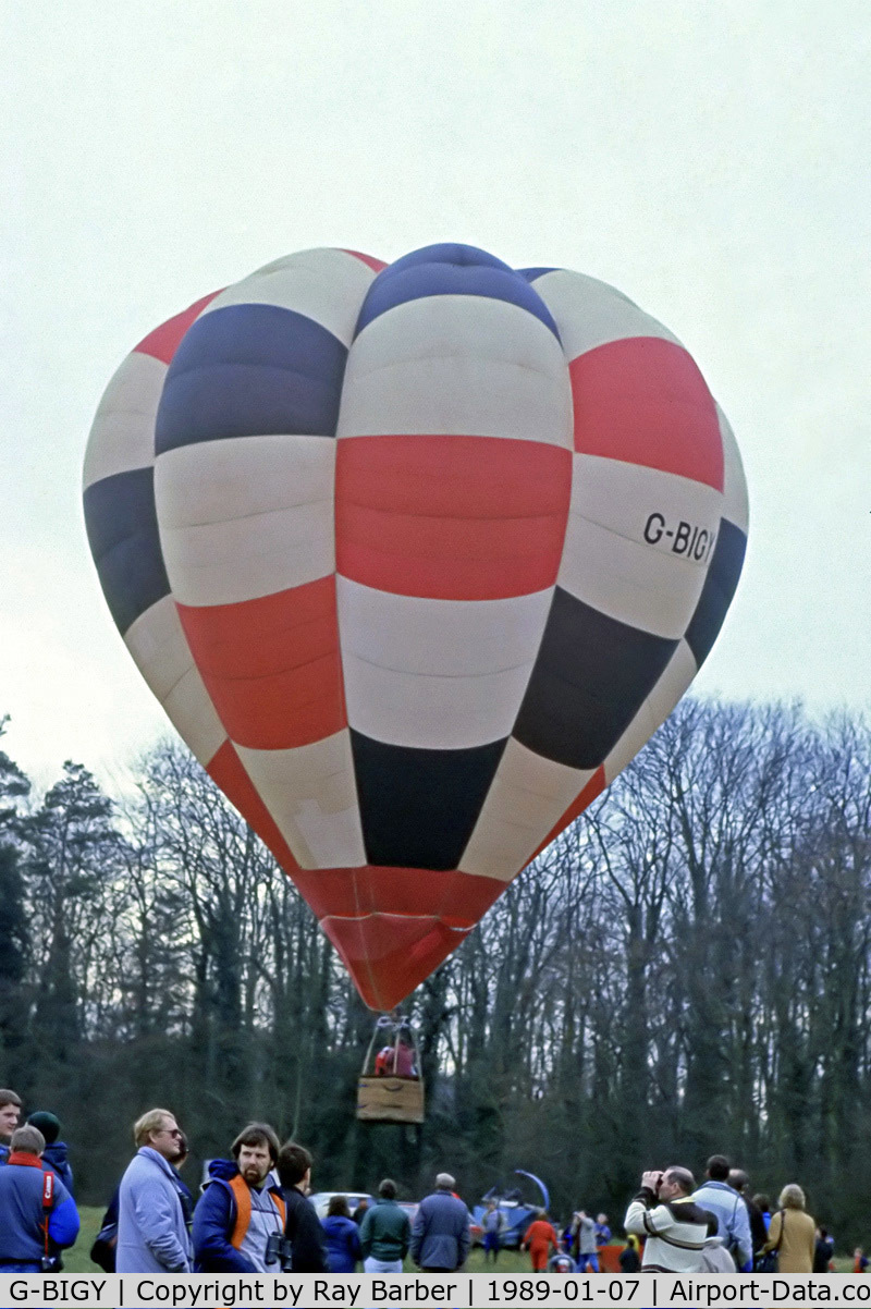 G-BIGY, 1980 Cameron Balloons V-65 C/N 655, Cameron V-65 HAFB [655] Marsh Benham~G 07/01/1989. From a slide.
