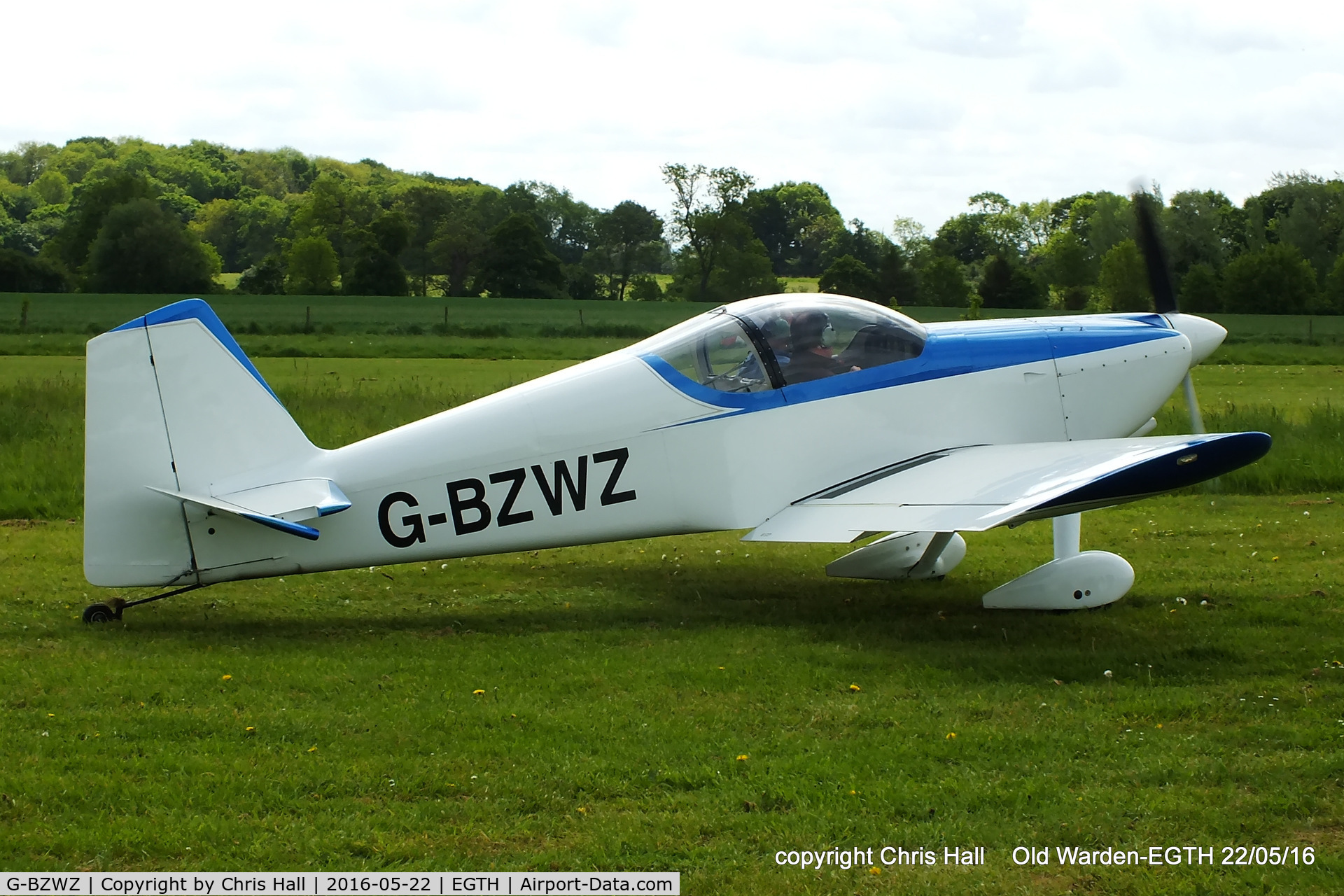 G-BZWZ, 2003 Van's RV-6 C/N PFA 181A-13419, 70th Anniversary of the first flight of the de Havilland Chipmunk  Fly-In at Old Warden