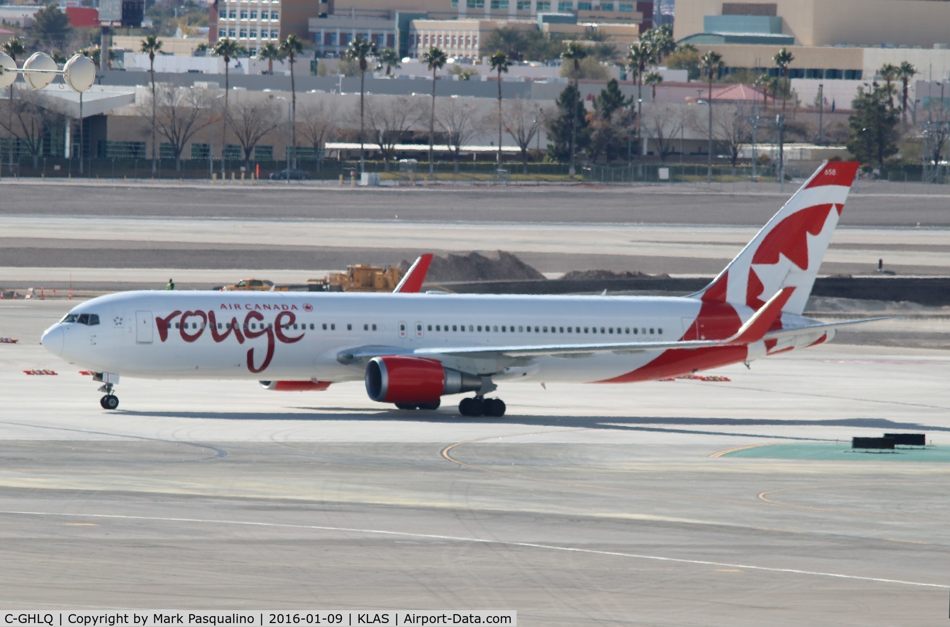 C-GHLQ, 2001 Boeing 767-333/ER C/N 30846, Boeing 767-300ER