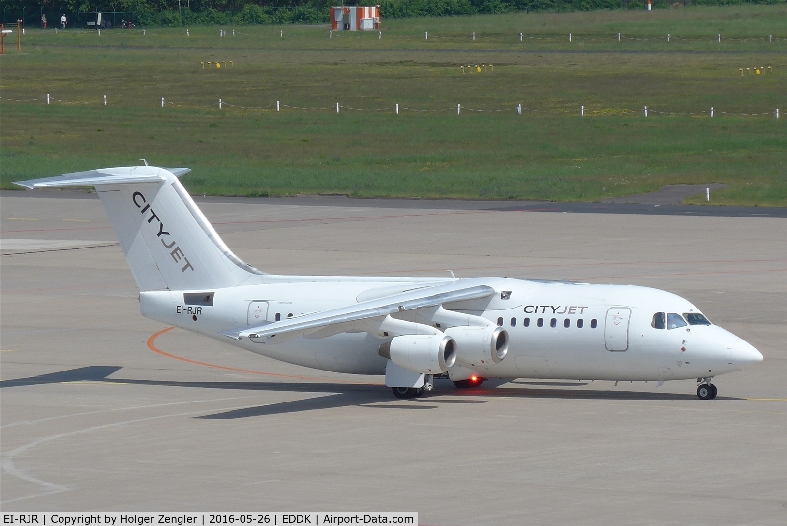EI-RJR, 2000 British Aerospace Avro 146-RJ85A C/N E2364, Mummy call it plumper.....