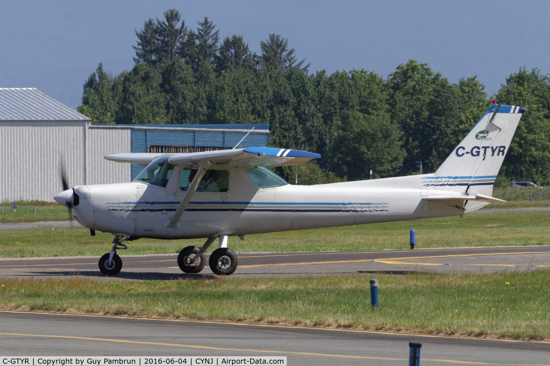 C-GTYR, 1981 Cessna 152 C/N 15284966, Run-up