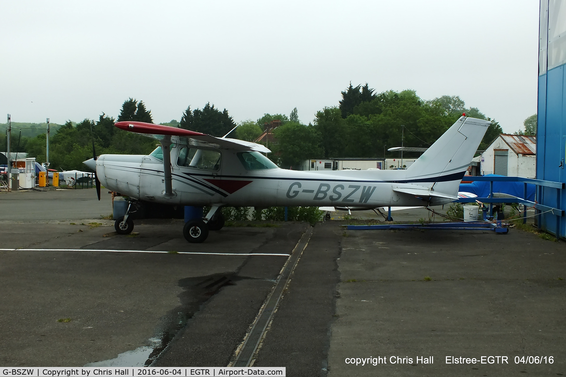 G-BSZW, 1977 Cessna 152 C/N 152-81072, at Elstree