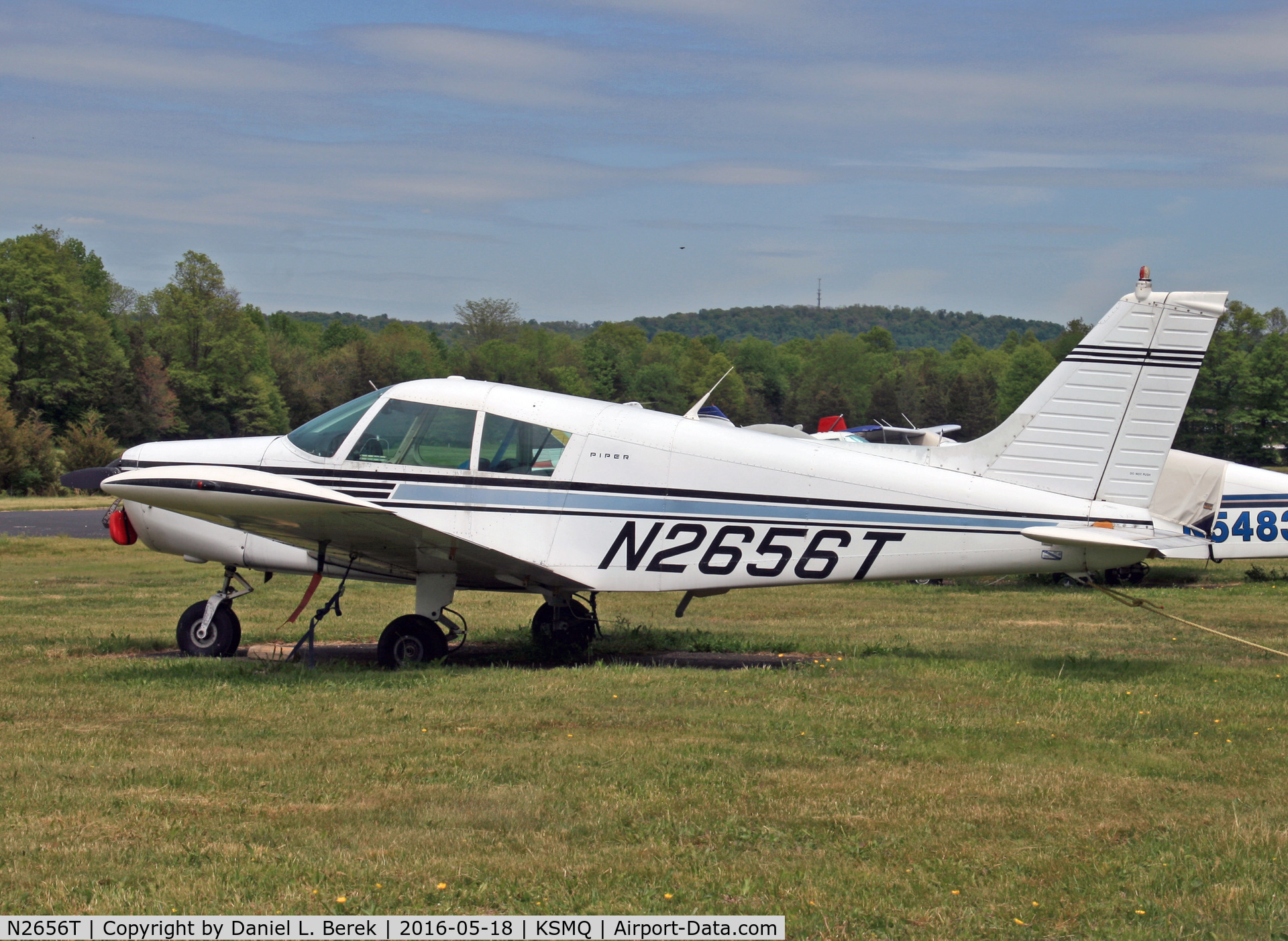 N2656T, 1971 Piper PA-28-140 C/N 28-7225079, 1971 Cherokee 140 at Somerset Airport