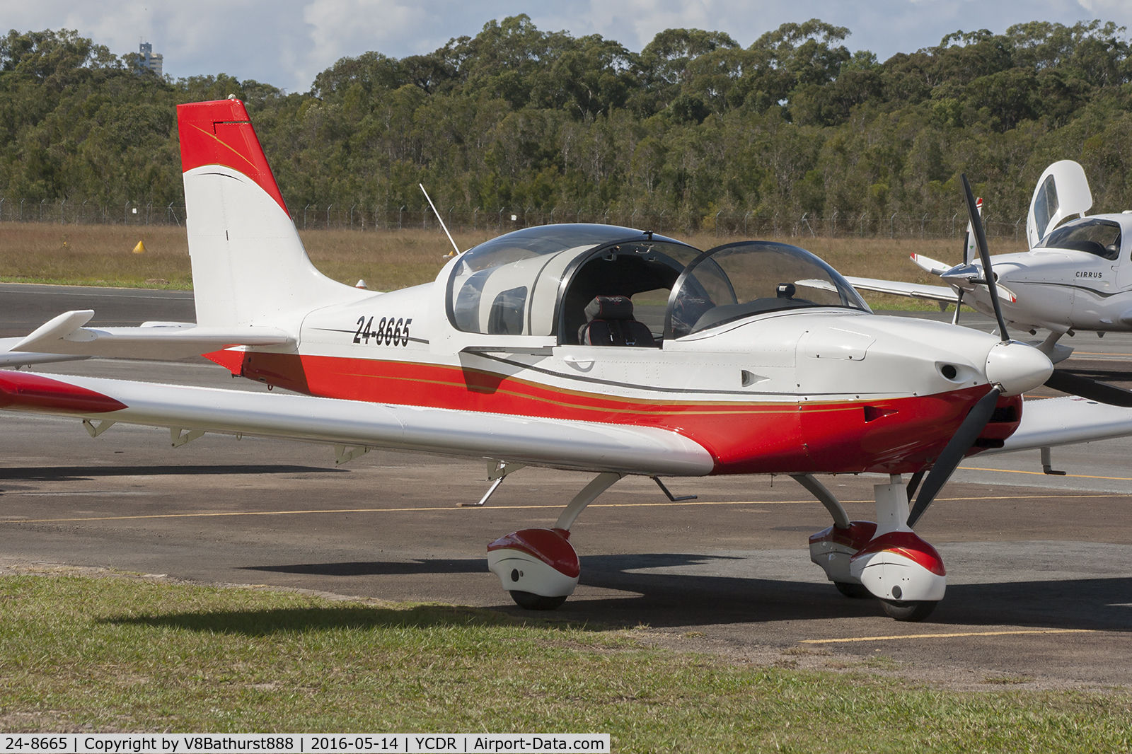 24-8665, The Airplane Factory Sling 2 C/N Not found 24-8665, GoFlys Sling 2 waitig for its next learner pilot