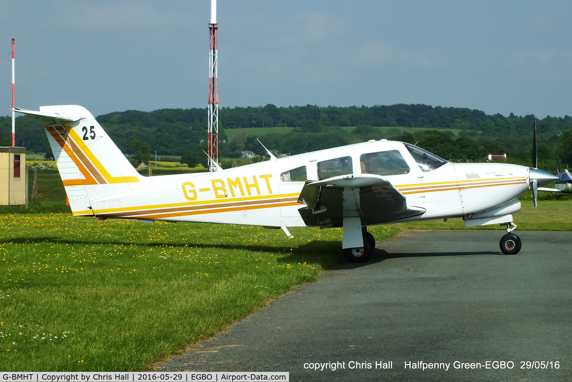 G-BMHT, 1981 Piper PA-28RT-201T Turbo Arrow IV C/N 28R-8231010, at Halfpenny Green
