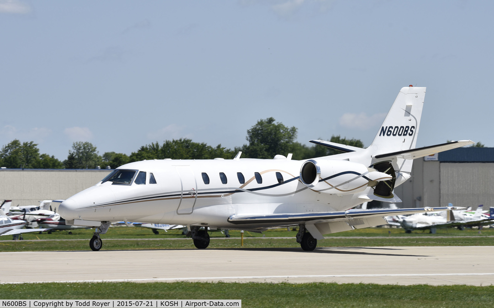 N600BS, 2001 Cessna 560XL Citation Excel C/N 560-5162, Airventure 2015