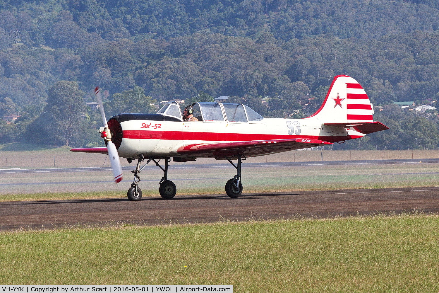 VH-YYK, 1986 Yakovlev Yak-52 C/N 855808, VH-YYK Wings over Illawarra 2016