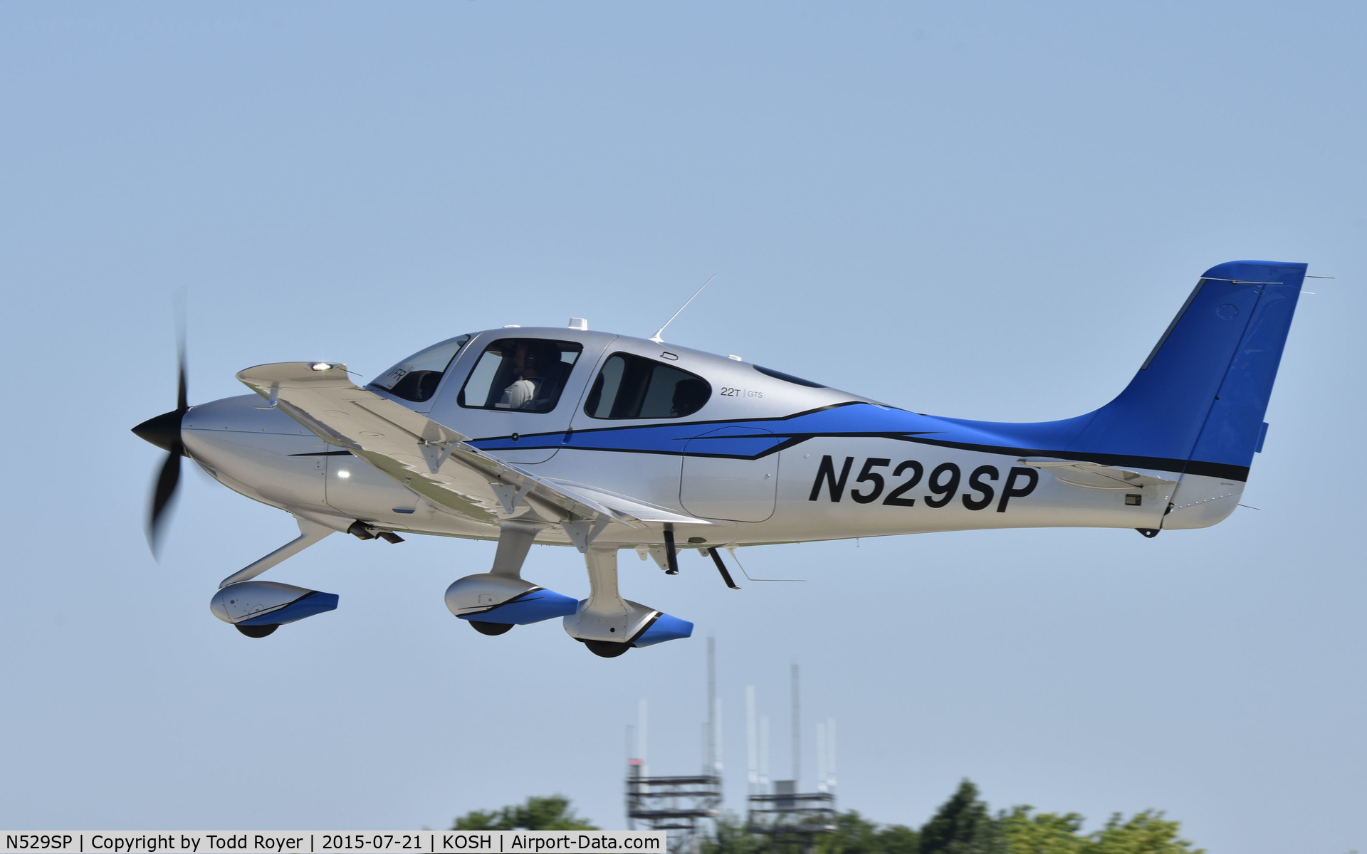 N529SP, 2015 Cirrus SR22T C/N 1085, Airventure 2015