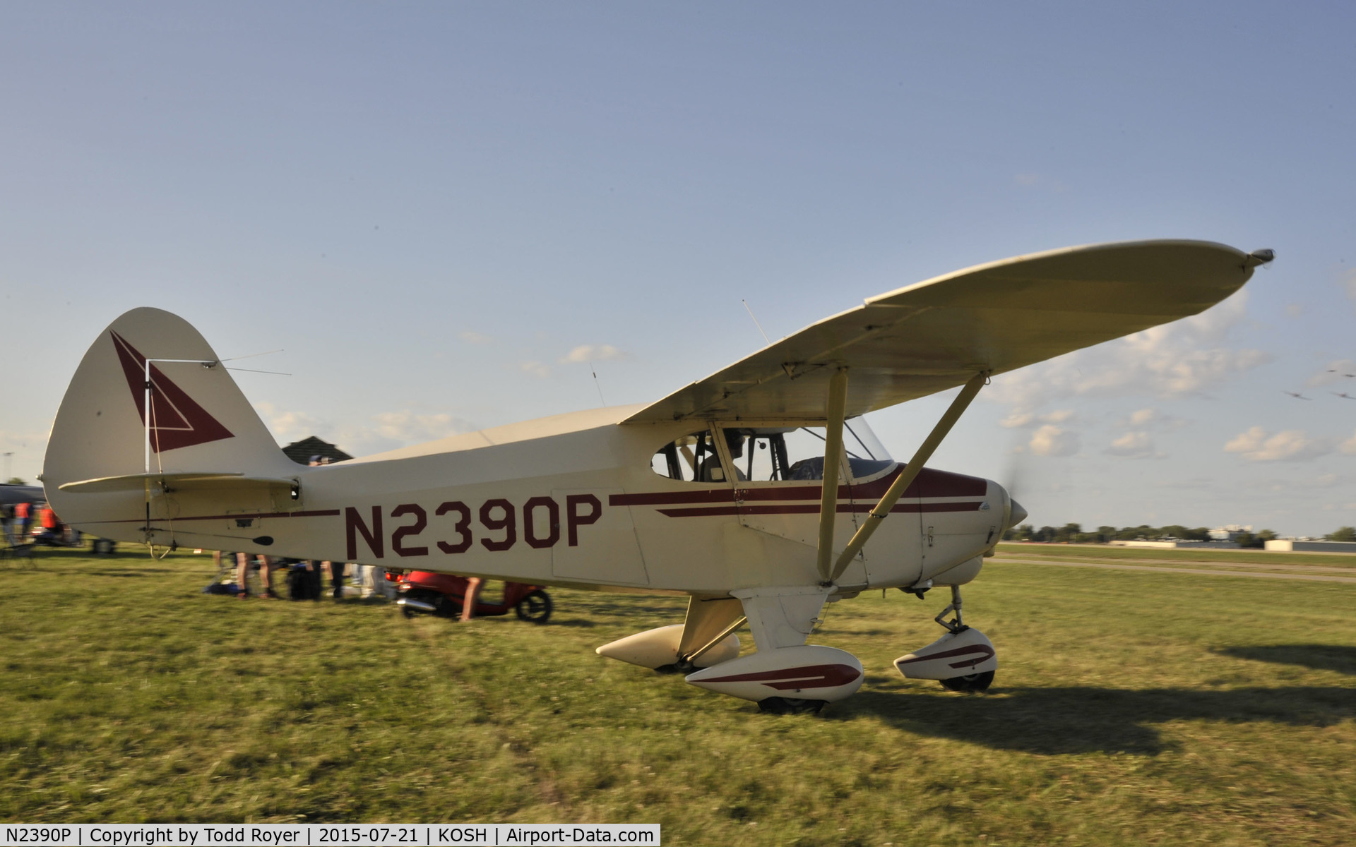 N2390P, 1955 Piper PA-22-150 Tri-Pacer C/N 22-2781, Airventure 2015