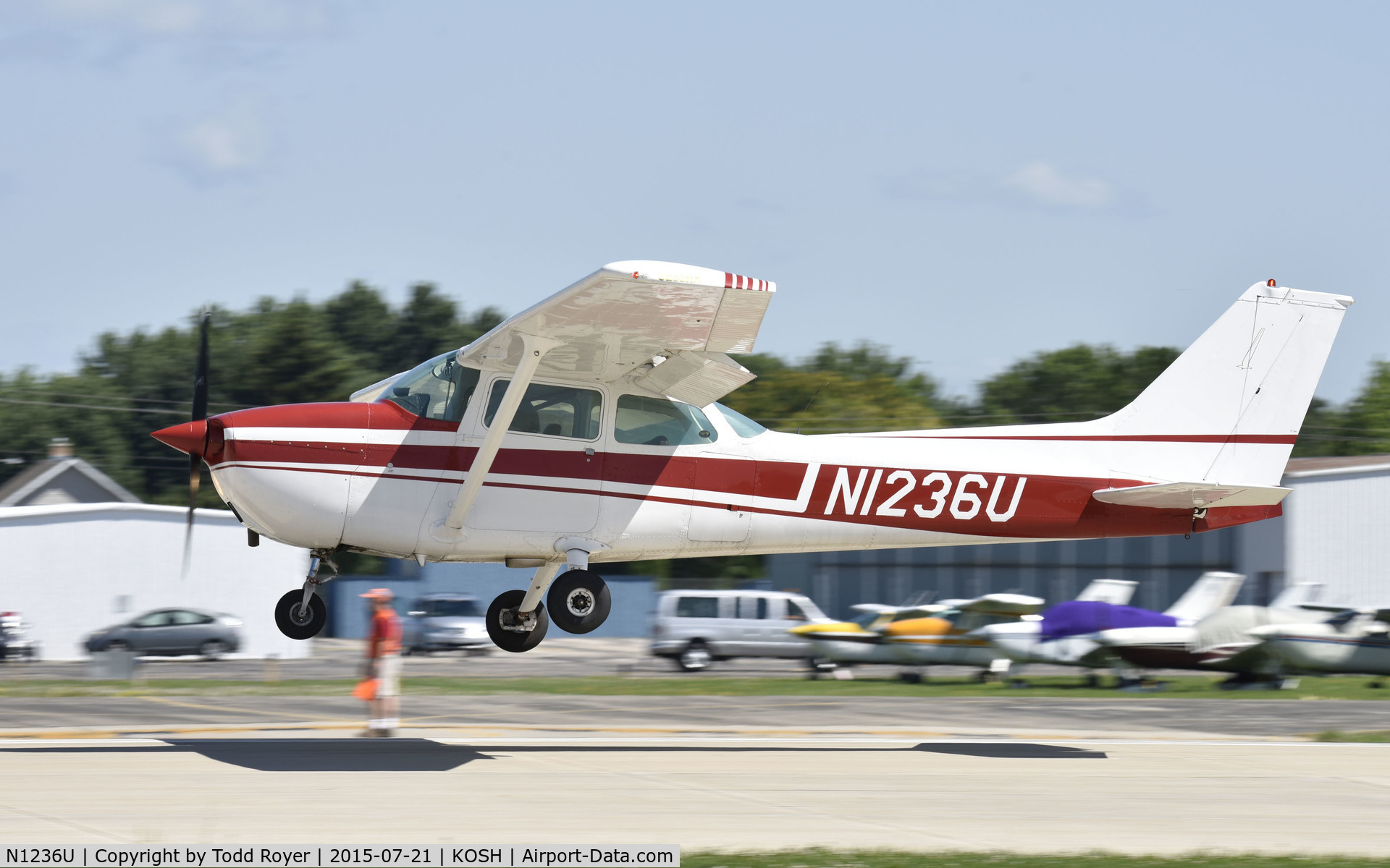 N1236U, 1976 Cessna 172M C/N 17266931, Airventure 2015