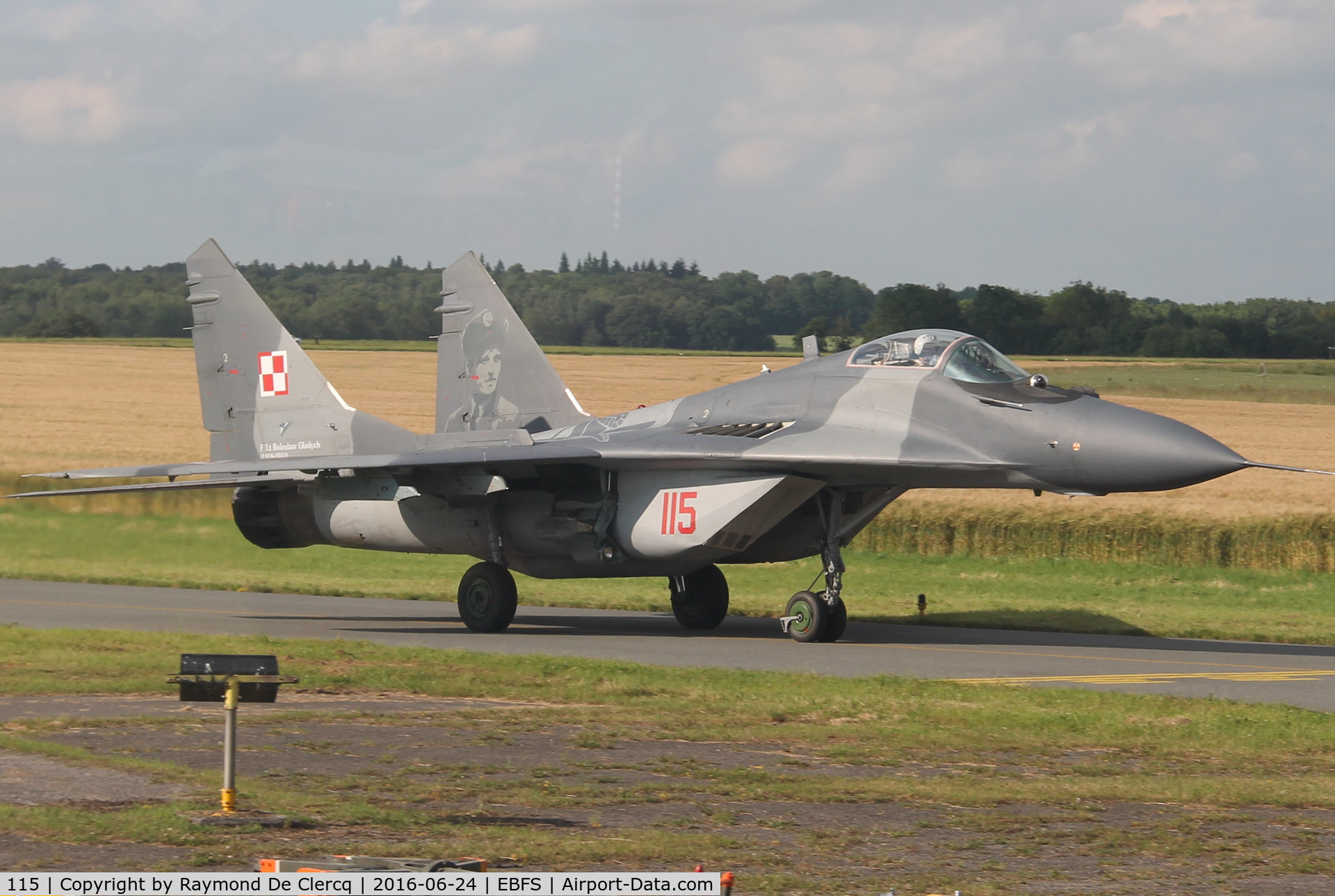 115, Mikoyan-Gurevich MiG-29A C/N 2960535115/4503, BAF days at Florennes.