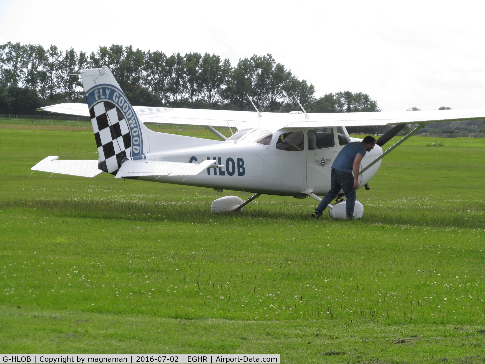 G-HLOB, 1980 Cessna 172S Skyhawk SP C/N 172S10949, off for next lesson