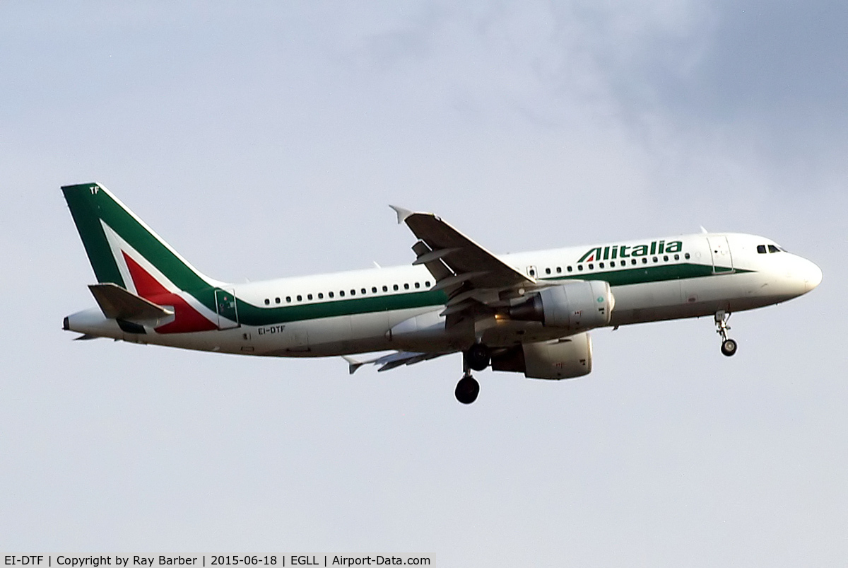 EI-DTF, 2009 Airbus A320-216 C/N 3906, Airbus A320-216 [3906] (Alitalia) Home~G 18/06/2015. On approach 27L.
