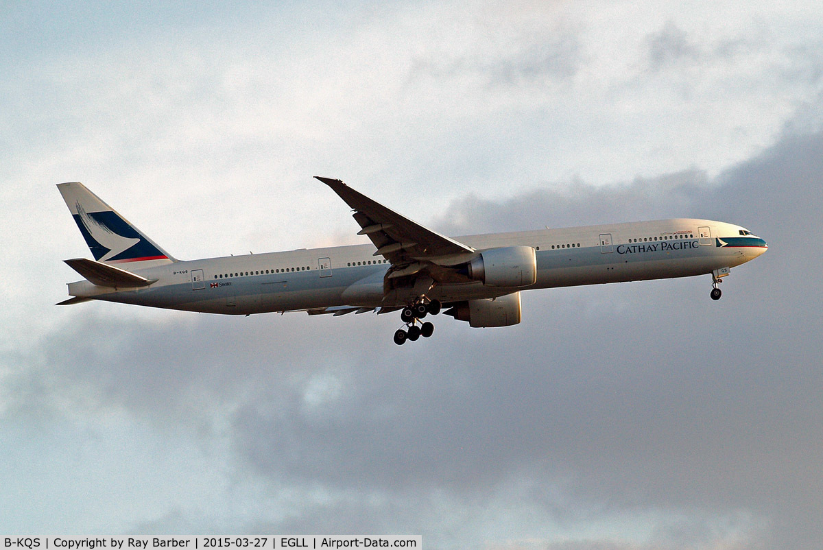 B-KQS, 2014 Boeing 777-367/ER C/N 42144, Boeing 777-367ER [42144] (Cathay Pacific Airways) Home~G 27/03/2015. On approach 27L.
