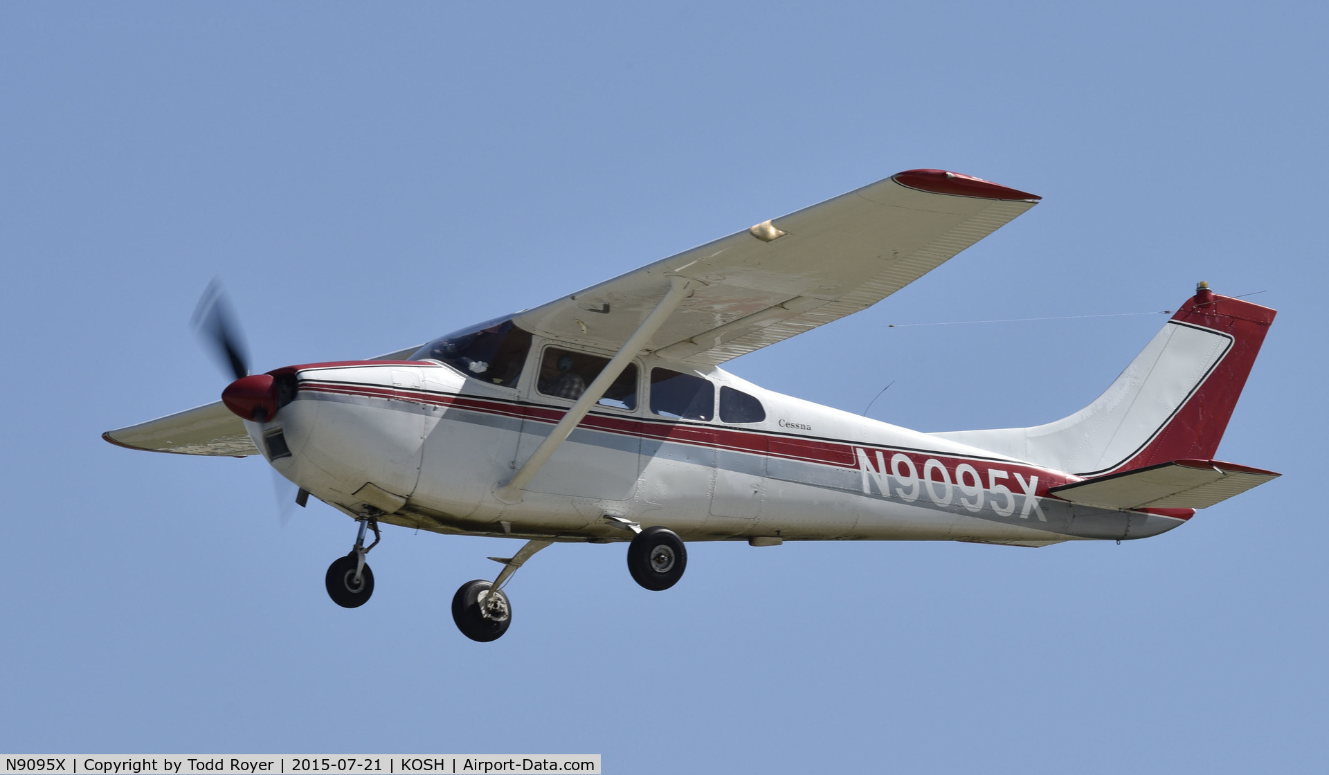 N9095X, 1961 Cessna 182D Skylane C/N 18253495, Airventure 2015
