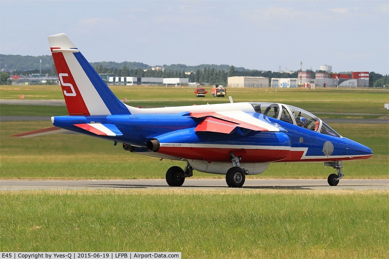 E45, Dassault-Dornier Alpha Jet E C/N E45, Dassault-Dornier Alpha Jet E (F-TETF), Athos 05 of Patrouille de France 2015, Paris-Le Bourget (LFPB-LBG) Air show 2015