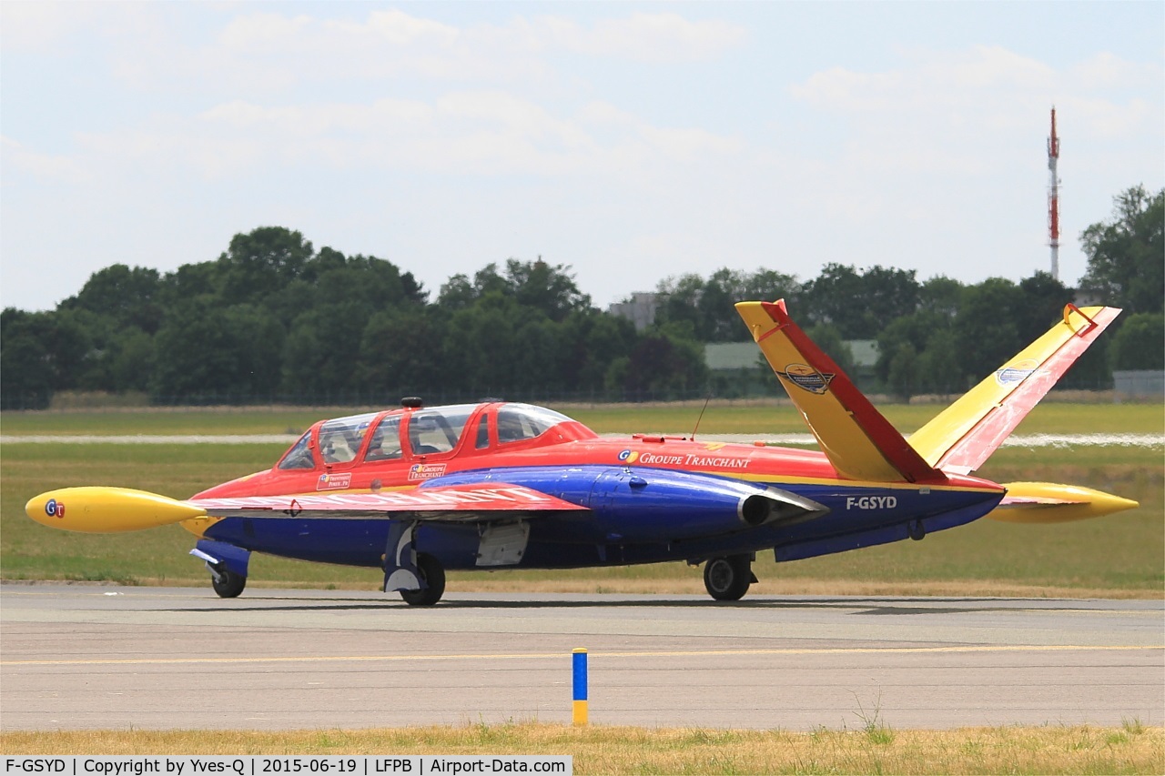 F-GSYD, Fouga CM-170 Magister C/N 455, Fouga CM-170 Magister, Taxiing to parking area, Paris-Le Bourget (LFPB-LBG) Air Show 2015