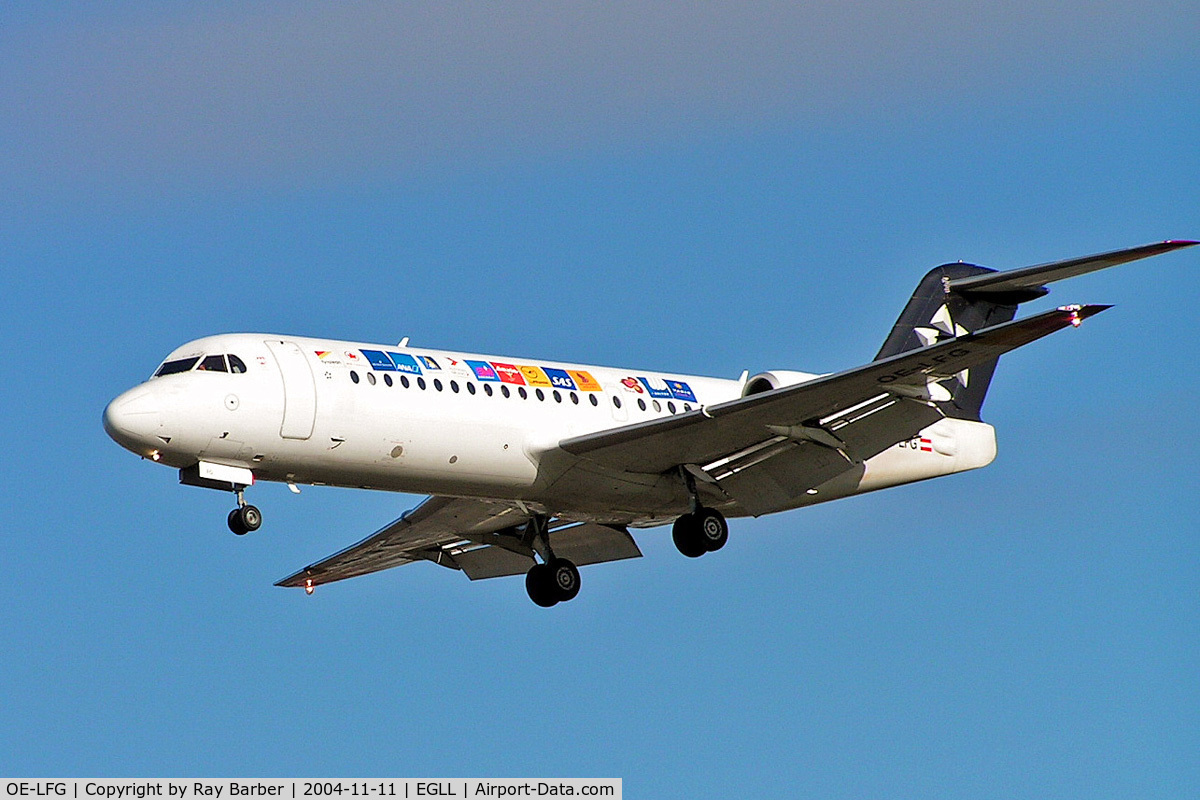 OE-LFG, 1995 Fokker 70 (F-28-0070) C/N 11549, Fokker F-70 [11549] (Tyrolean Airways) Heathrow~G 11/11/2004. On finals 27L.