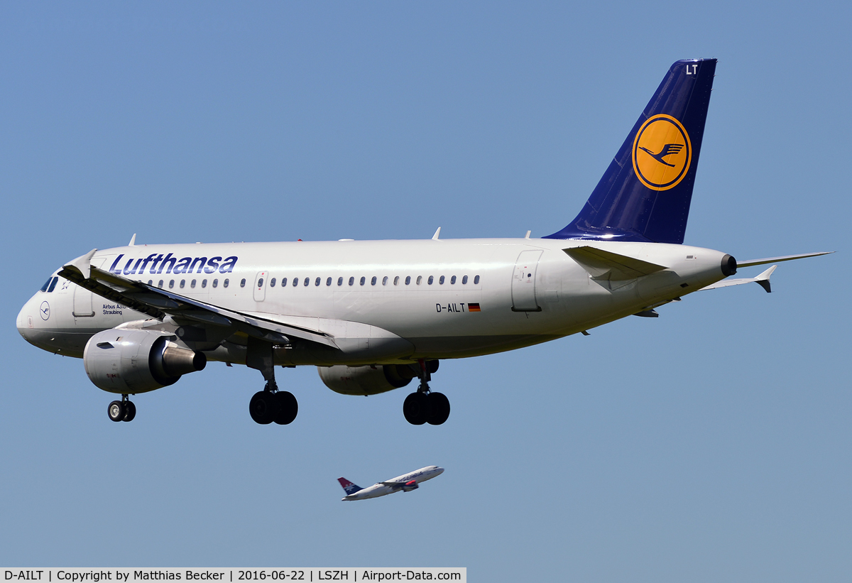 D-AILT, 1997 Airbus A319-114 C/N 738, D-AILT