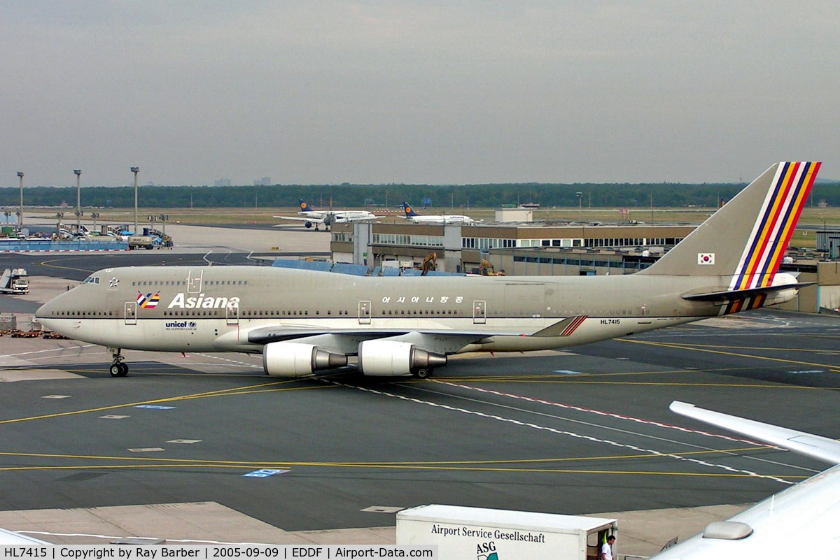 HL7415, 1993 Boeing 747-48EM(BDSF) C/N 25777, Boeing 747-48E [25777] (Asiana Airlines) Frankfurt~D 09/09/2005