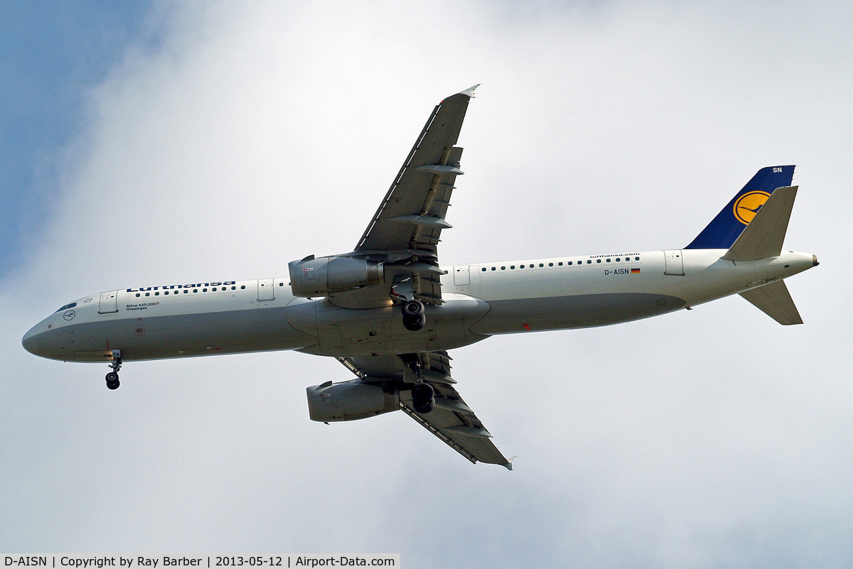 D-AISN, 2008 Airbus A321-231 C/N 3592, Airbus A321-231 [3592] (Lufthansa) Home~G 12/05/2013. On approach 27R.