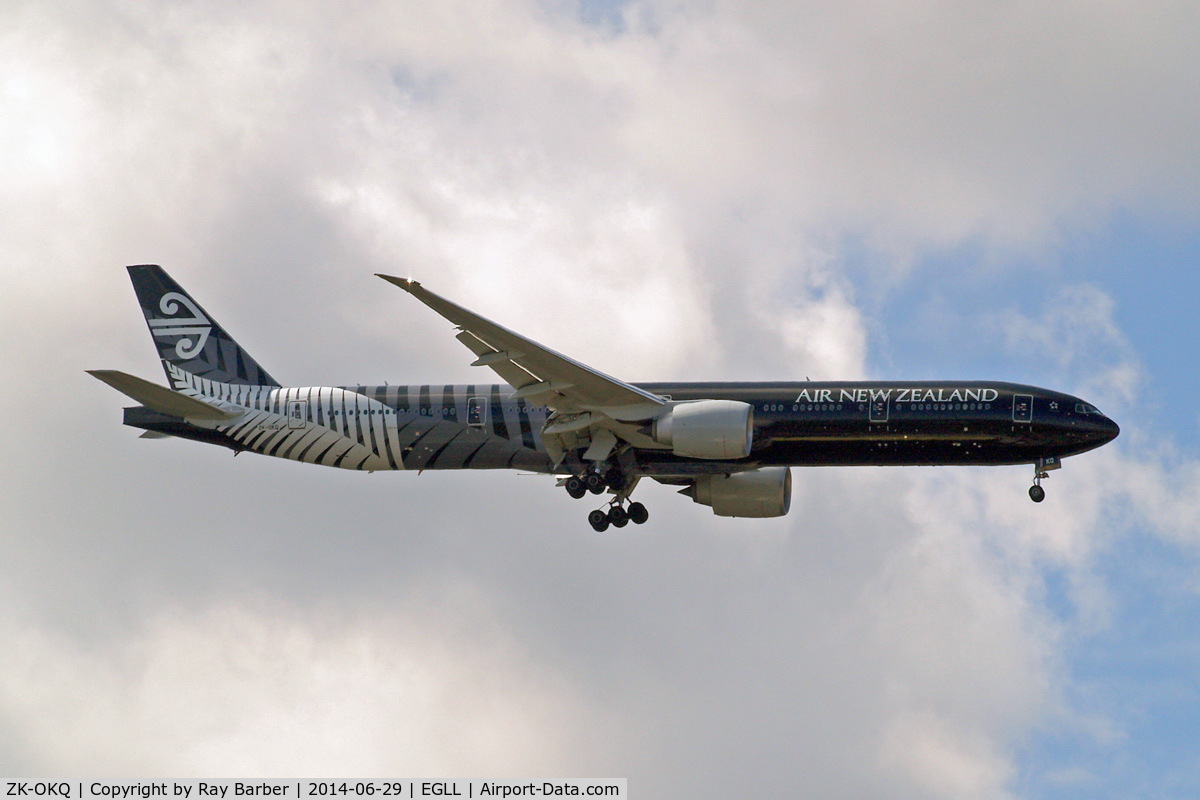ZK-OKQ, 2011 Boeing 777-306/ER C/N 40689, Boeing 777-319ER [40689] (Air New Zealand) Home~G 29/06/2014. On approach 27L.