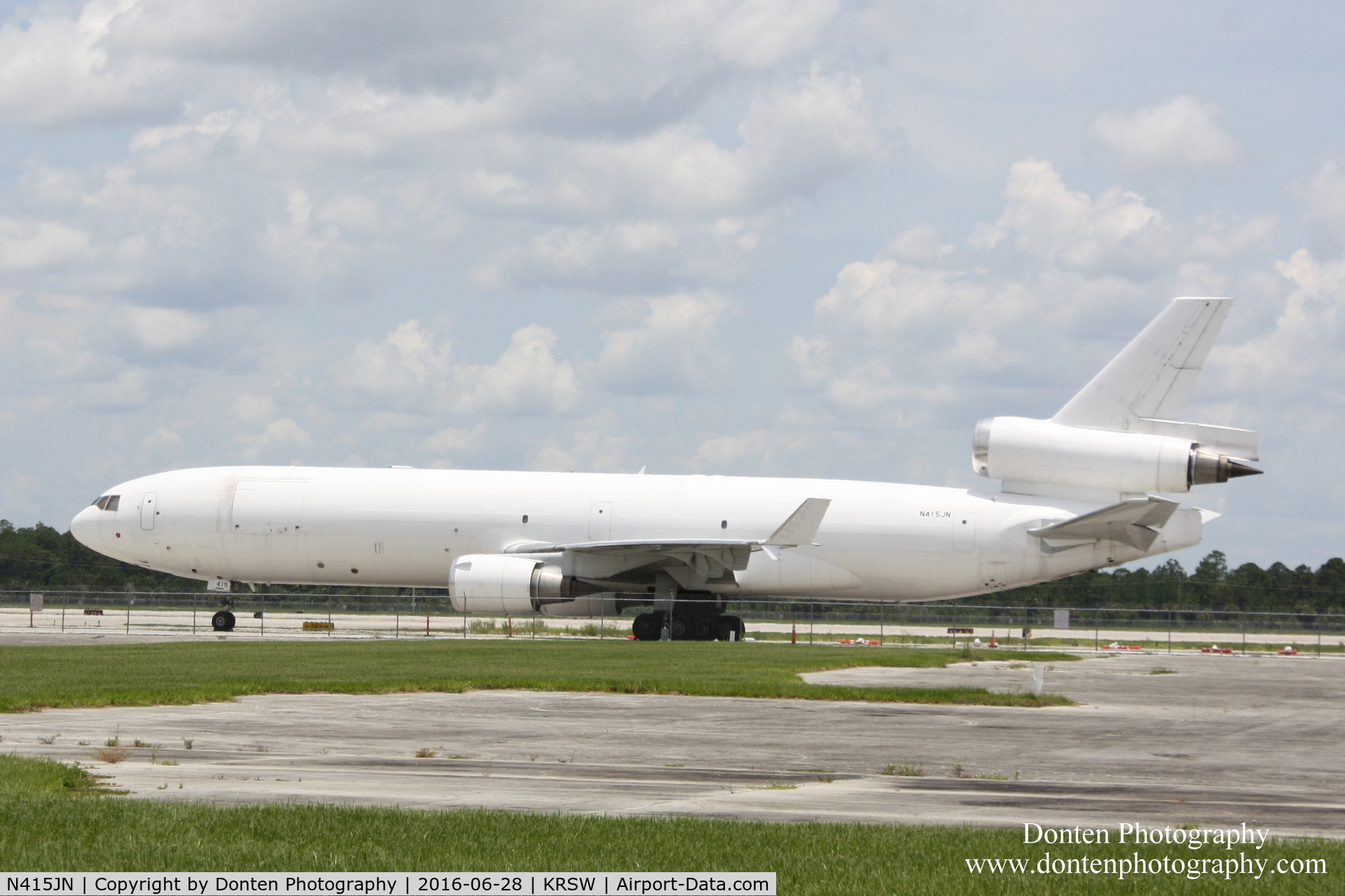 N415JN, 1994 McDonnell Douglas MD-11F C/N 48415, McDonnell Douglas MD-11 (N415JN) sits on the ramp at Southwest Florida International Airport
