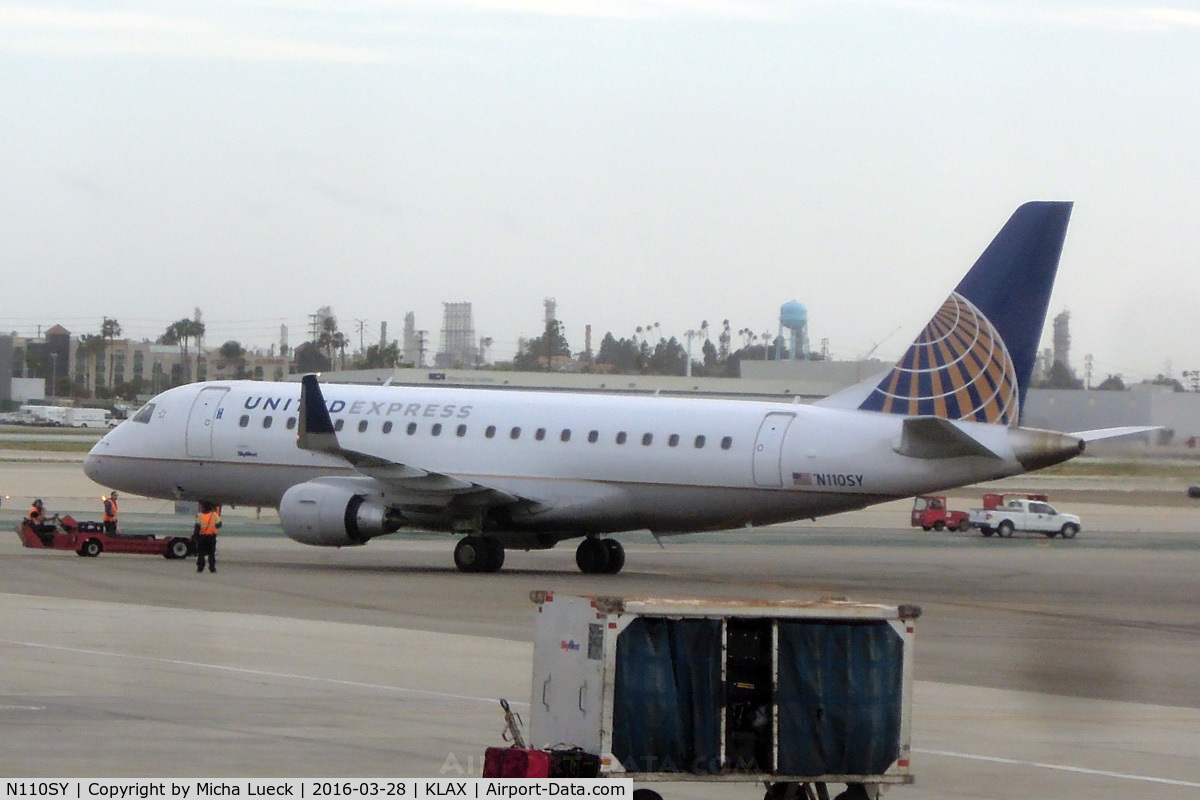 N110SY, 2014 Embraer 175LR (ERJ-170-200LR) C/N 17000405, At LAX