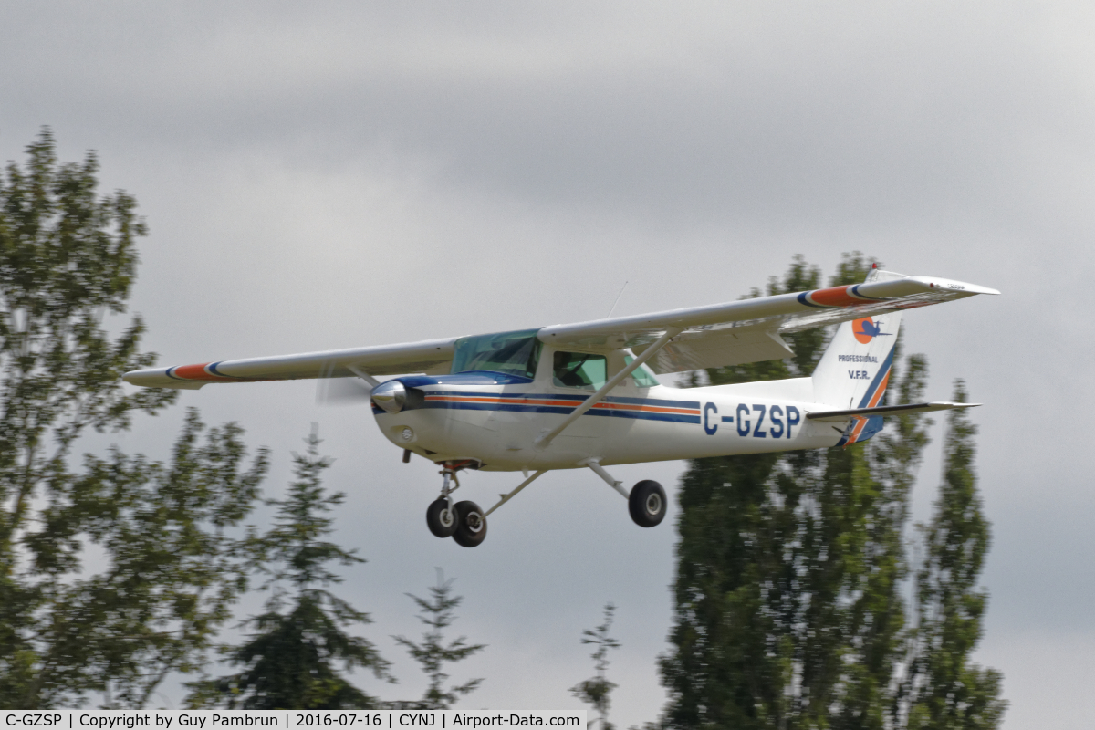 C-GZSP, 1977 Cessna 152 C/N 15280632, Landing